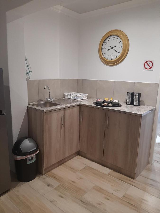 Sleep@161 Benade Drive Appartement Bloemfontein Buitenkant foto