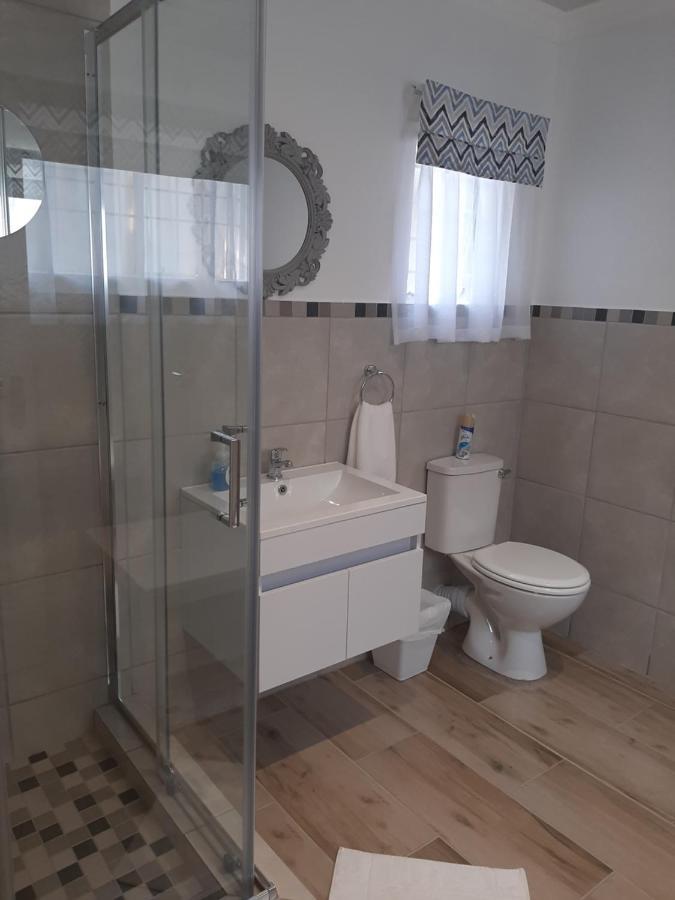 Sleep@161 Benade Drive Appartement Bloemfontein Buitenkant foto